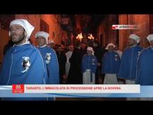 TARANTO, L'IMMACOLATA IN PROCESSIONE APRE LA NOVENA